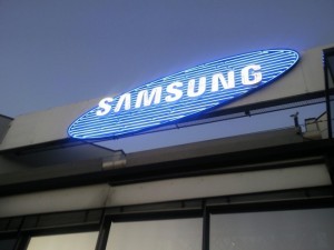 samsung office korea 300x225 Rumor: Samsung Galaxy S5 encased in aluminum, will be dust and waterproof, too